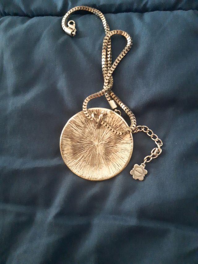 colgante  y gargantilla