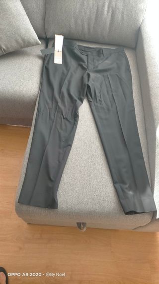 Pantalones hombre Massimo Dutti de vestir talla 48 de segunda mano por 20  EUR en Terrassa en WALLAPOP