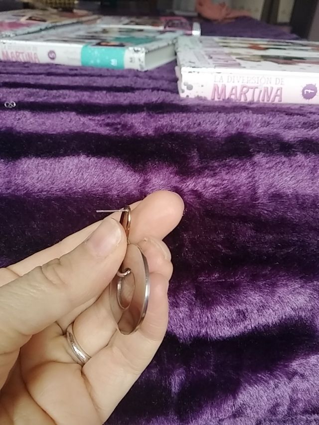 Pendientes de acero NUEVOS