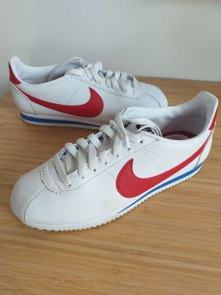 Zapatillas NIKE Classic Cortez Blancas | Foot on Mars