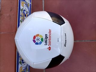 Pelota Nike liga Santander de segunda mano por 1 EUR en Espartinas en  WALLAPOP