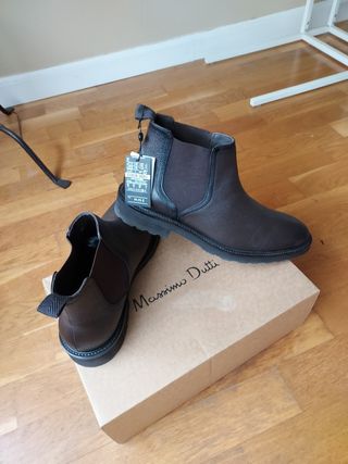 Botines hombre Massimo Dutti de segunda mano por 40 EUR en La Cañada en  WALLAPOP