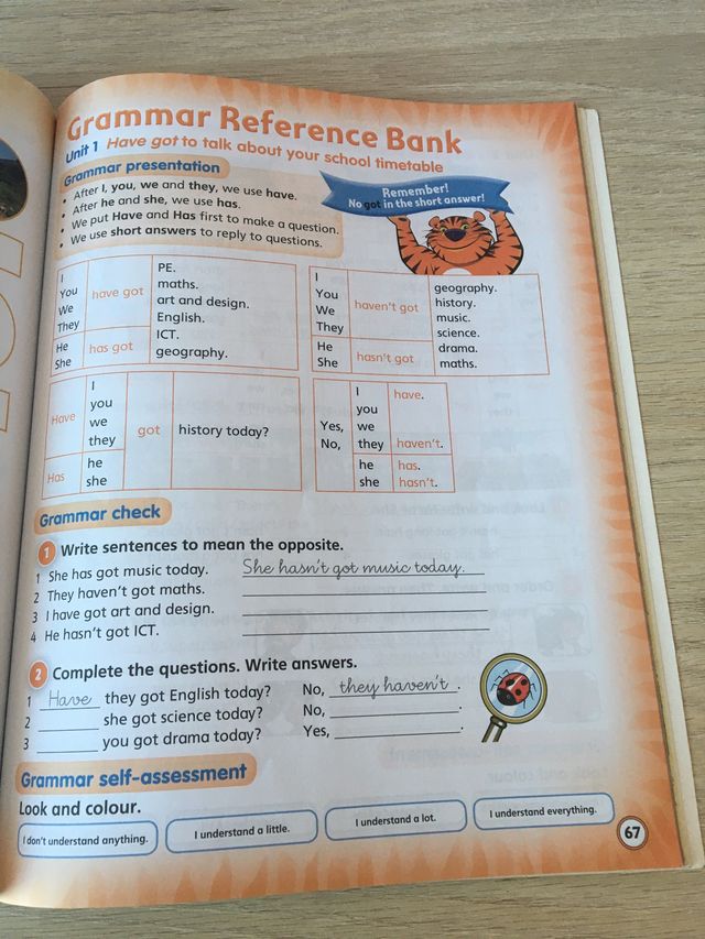 Activity Book primary4 Macmillan 