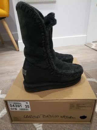 Botas cuña mou altas negras originales 36-37 de segunda mano por 99 EUR en  Santoña en WALLAPOP