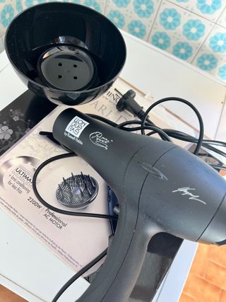 Secador de pelo LLONGUERAS de segunda mano por 20 EUR en Girona en WALLAPOP