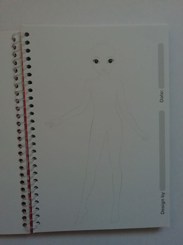 Libro Top Model para colorear y disenyar