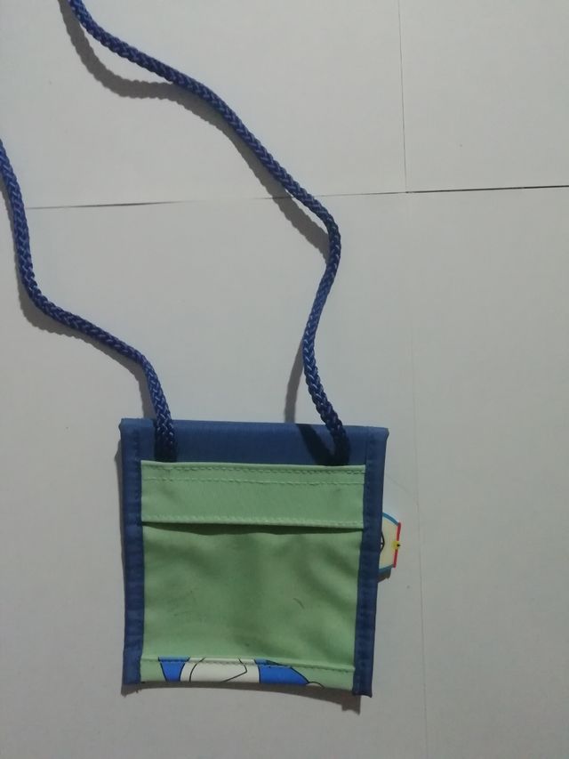 Bolso pequeño Doraemon