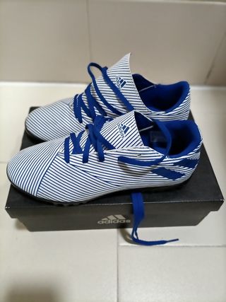 Zapatillas futbol sala Adidas nemeziz multitaco 37 de segunda mano por 13  EUR en Madrid en WALLAPOP