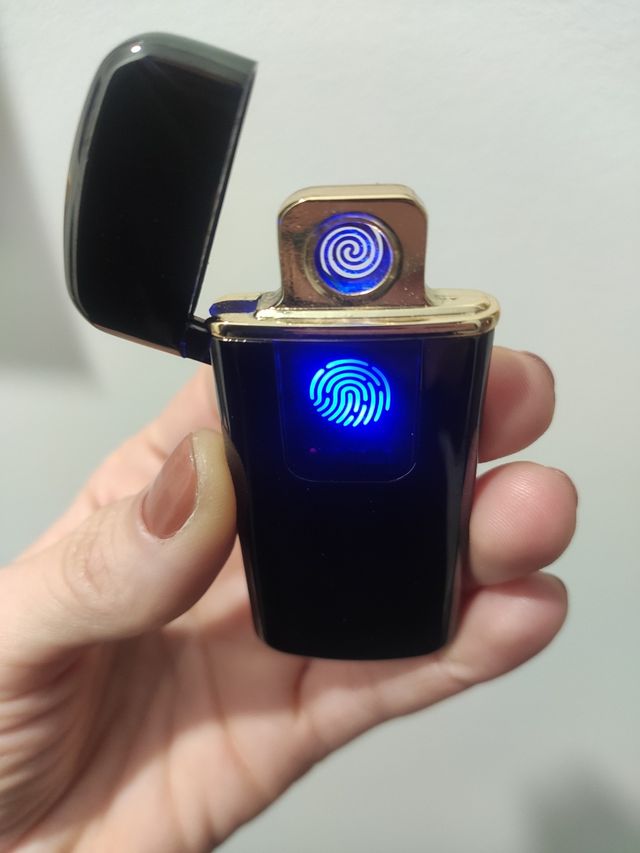 Mechero USB