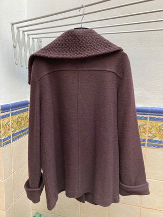 Anna Mora abrigo de lana de segunda mano por 30 EUR en Eivissa en WALLAPOP