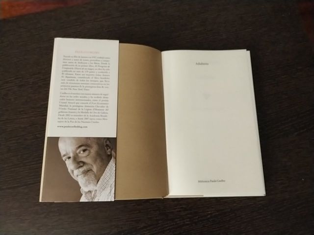 Adulterio. Libro Paulo Coelho