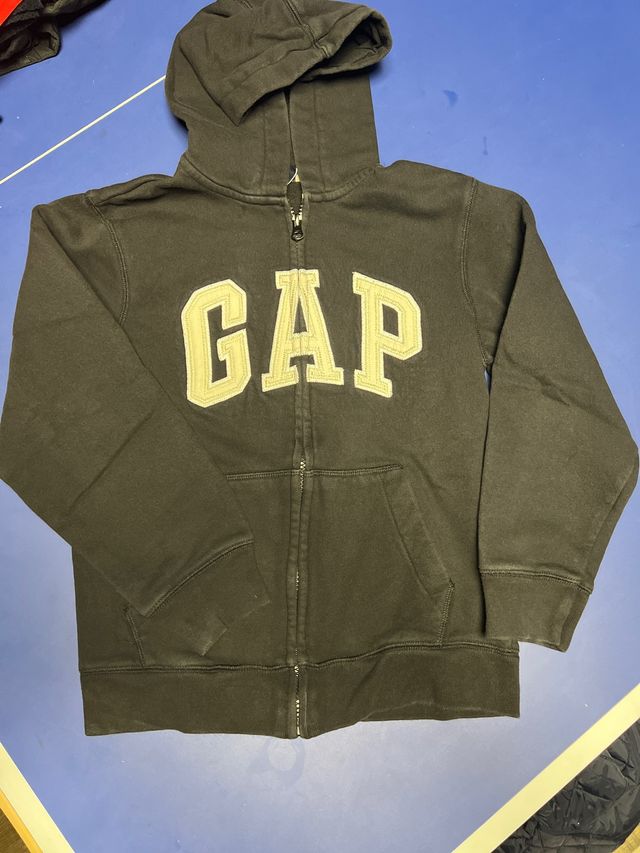 Impecable sudadera GAP niño T.L