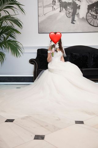 Ada Novias – Vestidos de Novia y otros complementos para el día de tu boda