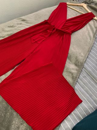 Mono largo de fiesta con tirantes rojo - INVITADA PERFECTA | INVITADISIMA  Talla Ropa XS Colores ROJOS Categoria Colores ROJOS