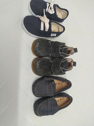 Zapatos bebé talla 21 de segunda mano por 1 EUR en Lleida en WALLAPOP