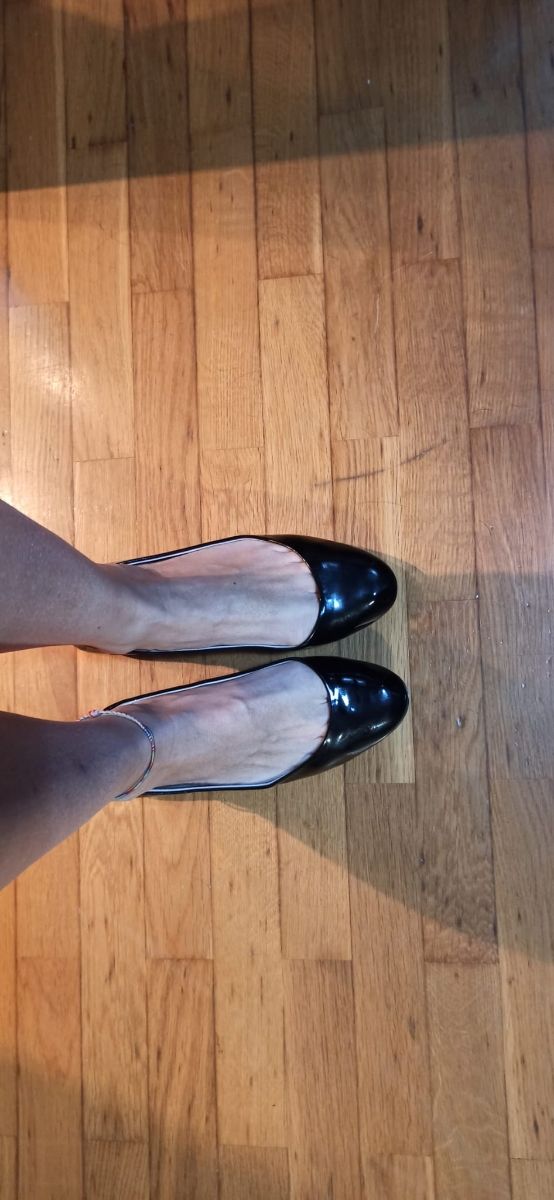 manoletina charol zara