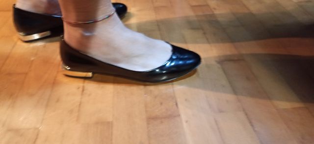 manoletina charol zara