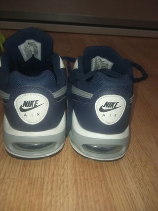 Compra Sneakers Nike talla 34 online baratas | Tendencias 2022 en  Shopalike.es