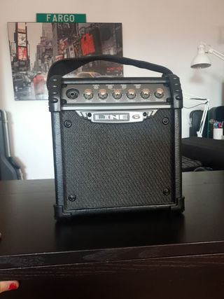 Amplificador de guitarra Line 6 Micro Spider de segunda mano por 25 EUR en  Velilla de San Antonio en WALLAPOP