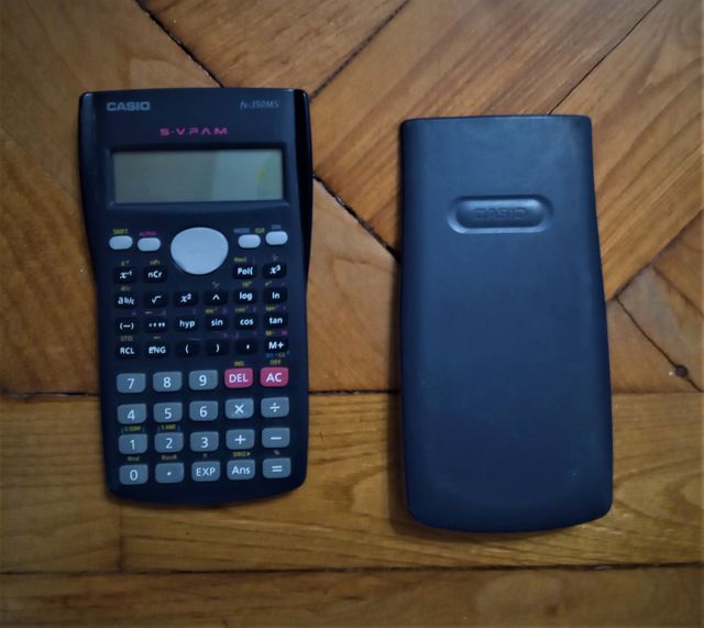 Calculadora Casio FX-350 MS