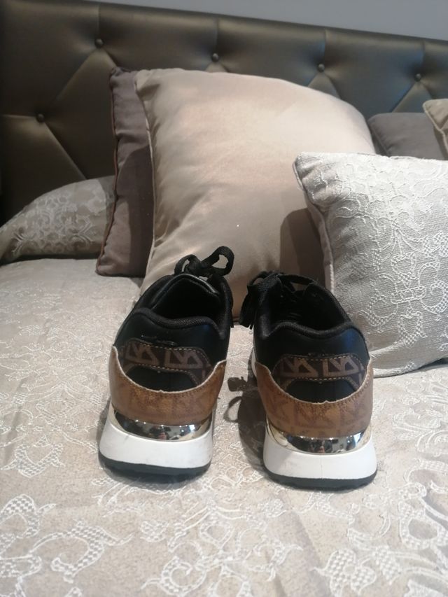 Oportunidad!Estilosos playeros a estrenar