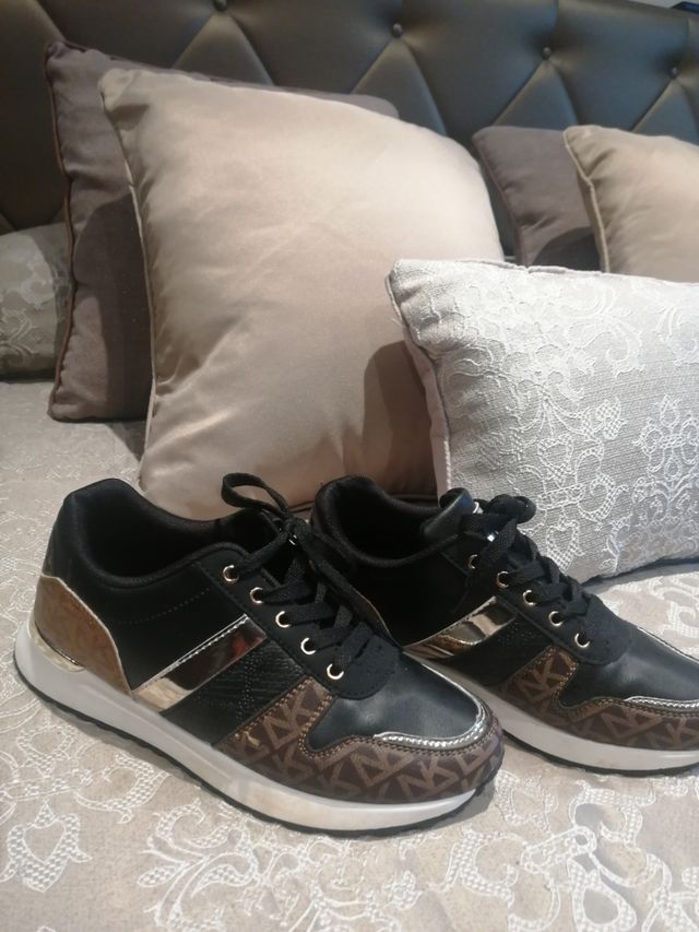 Oportunidad!Estilosos playeros a estrenar