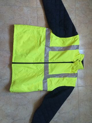 Ropa de trabajo de segunda mano por 25 EUR en Aldea del Fresno en WALLAPOP