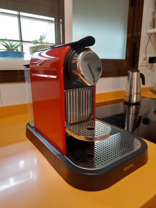 Cafetera Nespresso de segunda mano en Sevilla en WALLAPOP