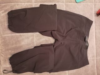 Pantalones de montaña mujer Ternua (talla L) de segunda mano por 37 EUR en  Burgos en WALLAPOP