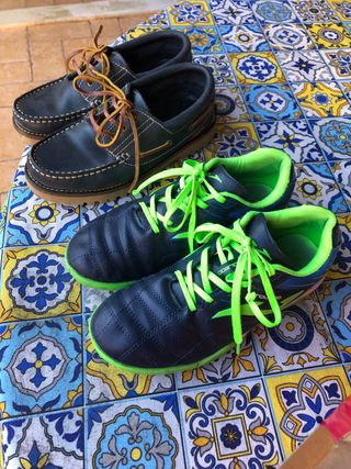 Lote zapatos , multitaco, bota , zapatillas de segunda mano por 9,95 EUR en  Lebrija en WALLAPOP