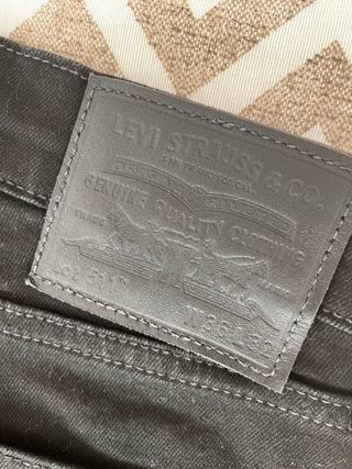 Pantalones Hombre Levi\\'s 511 Slim Fit W 36-34 H 32 de segunda mano por 59  EUR en Barcelona en WALLAPOP