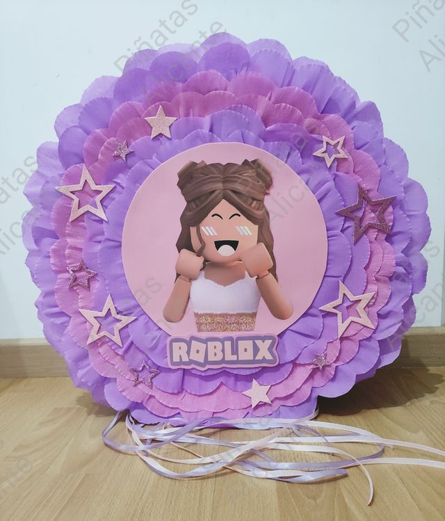 Piñata Roblox Niña Piñata Roblox Niña
