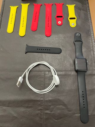 Apple Watch serie 1 42 mm. Modelo A1803. de segunda mano por 52 EUR en San  Sebastián de Los Reyes en WALLAPOP