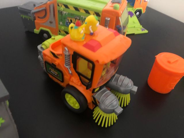 Basurillas Trash pack set