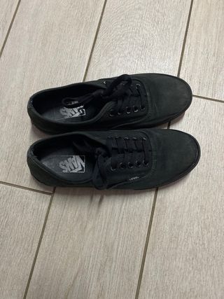 vans basicas negras
