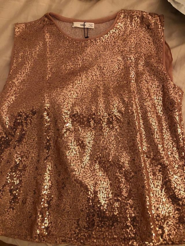 Camiseta lentejuelas nueva