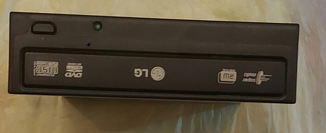 lectores dvd cd ata LG negros y blancos 