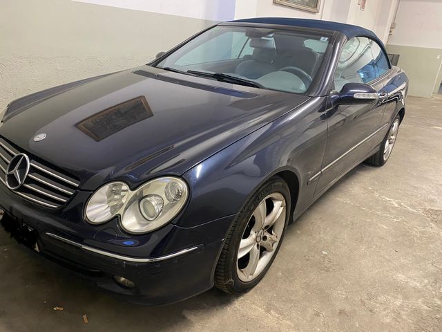 Mercedes-Benz  CLK 2004