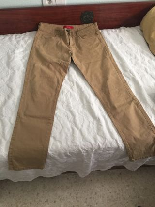 PANTALÓN MASCULINO LUNARES - Marrón / Crudo | ZARA España