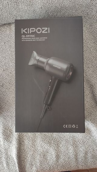Secador de pelo NUEVO de segunda mano por 25 EUR en San Jose en WALLAPOP