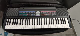 Teclado Casio CTK-485 de segunda mano por 100 EUR en Chiclana de la  Frontera en WALLAPOP