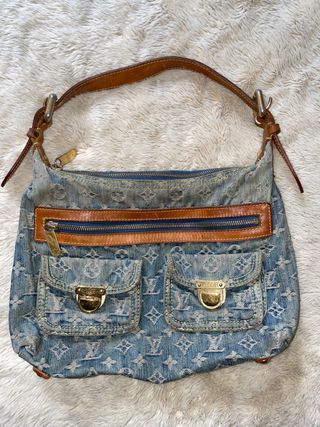 Bolso LOUIS VUITTON vaquero de segunda mano por 300 EUR en R.a.c.e. en  WALLAPOP