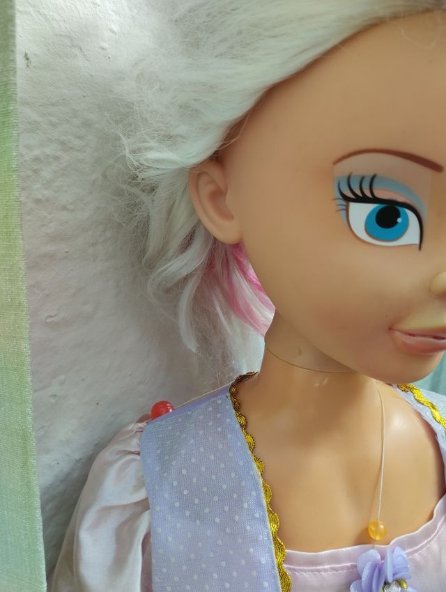 muñeca princesa alta