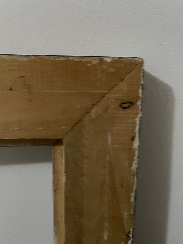 Marco antiguo de madera