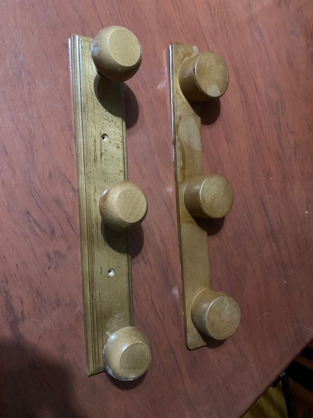 lote de dos perchas de pared