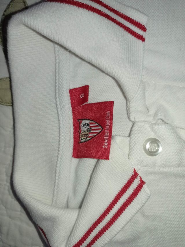 Polos tienda del Sevilla FC, talla ocho