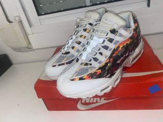 Air Max 95 camuflaje de segunda mano por 65 EUR en Sabadell en WALLAPOP