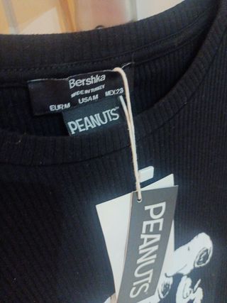 Snoopy x Bershka: la colección más cómoda (y monísima) - Camiseta básica