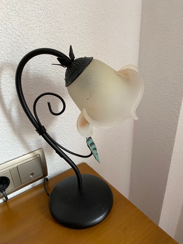 Conjunto de lampara y 2 lamparas de mesilla