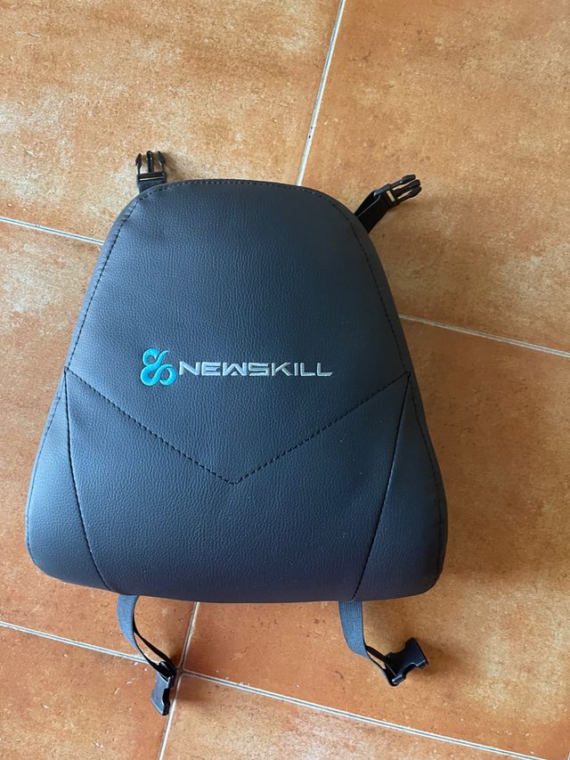 Cojin New skill sin estrenar( sillón  gamer)